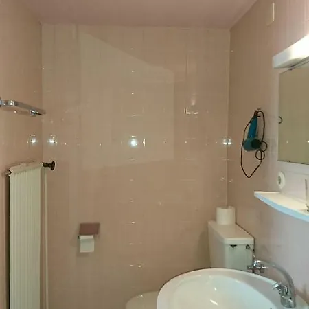 Affittacamere Self-service Boardinghouse 2*